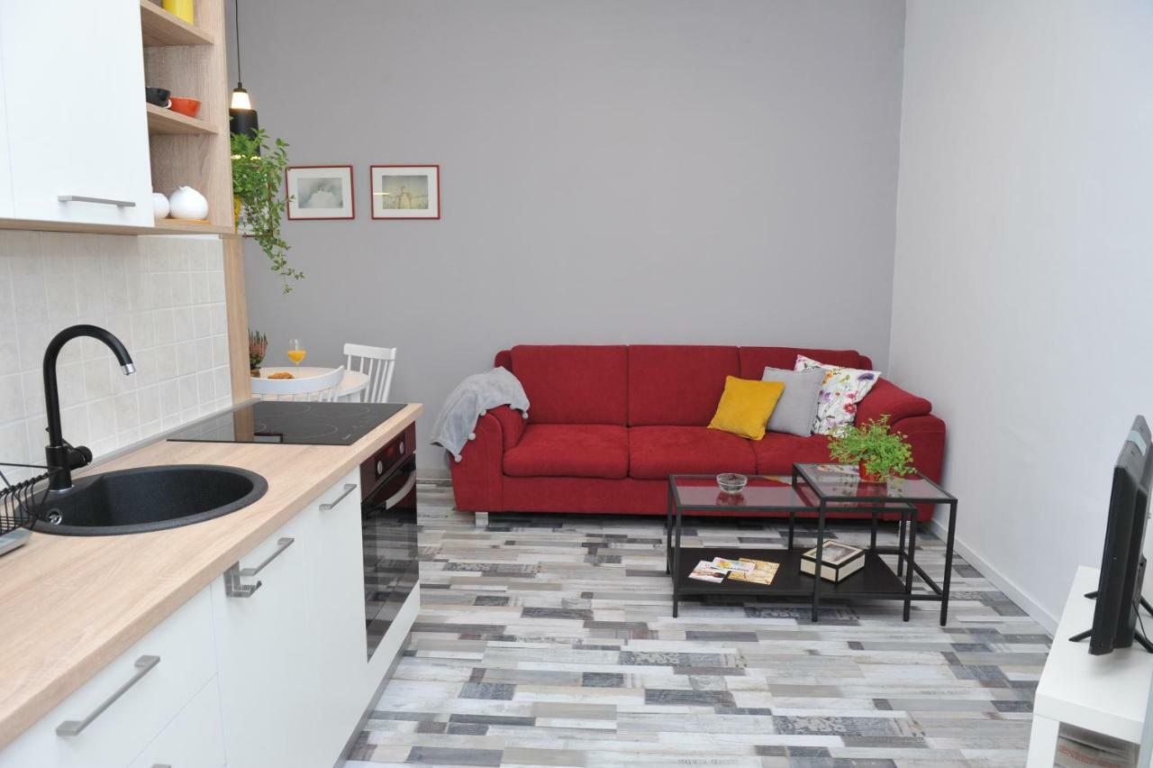 D&d Apartment